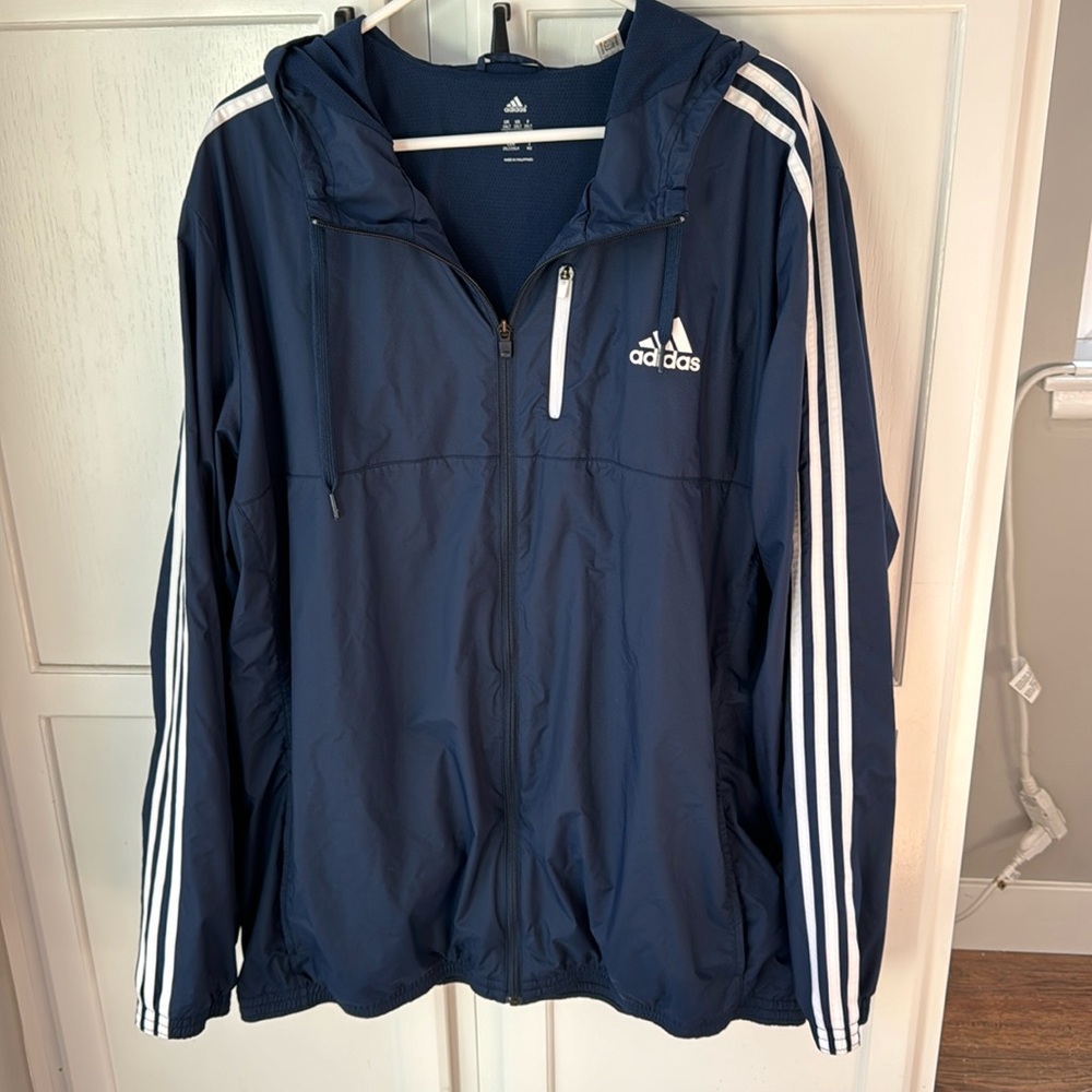ADIDAS zip up jacket. Navy Blue.
